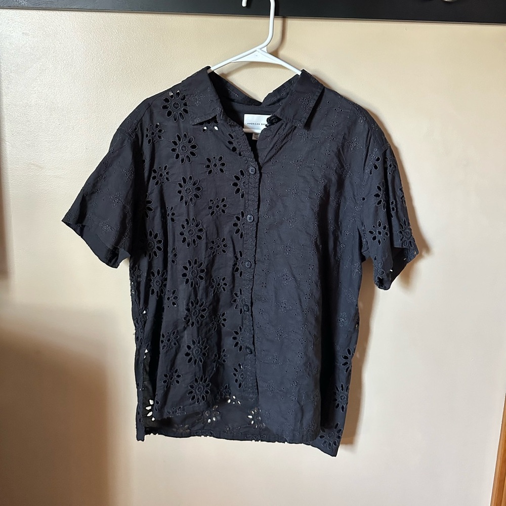 American Eagle Resort Button Down Top - image 4